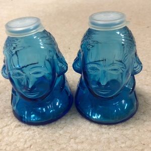 Vintage Wheaton Nj   George Washington salt and pepper shaker